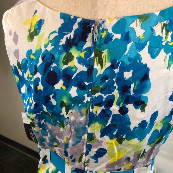 Karin Stevens - Picture 7 of 7